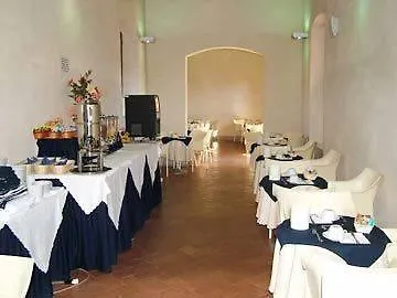 Santa Croce In Fossabanda Hotel