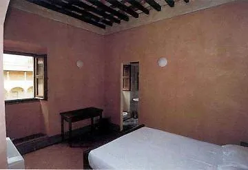Santa Croce In Fossabanda 3*